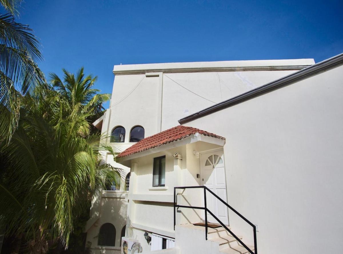 Cozy Loft With Pool, One Block From The Beach! 칸쿤 외부 사진